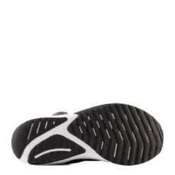 New Balance Youth DynaSoft Reveal V4 BOA Black/Silver 9 New Balance Youth DynaSoft Reveal V4 BOA Black/Silver -Summit Footwear 4113396398